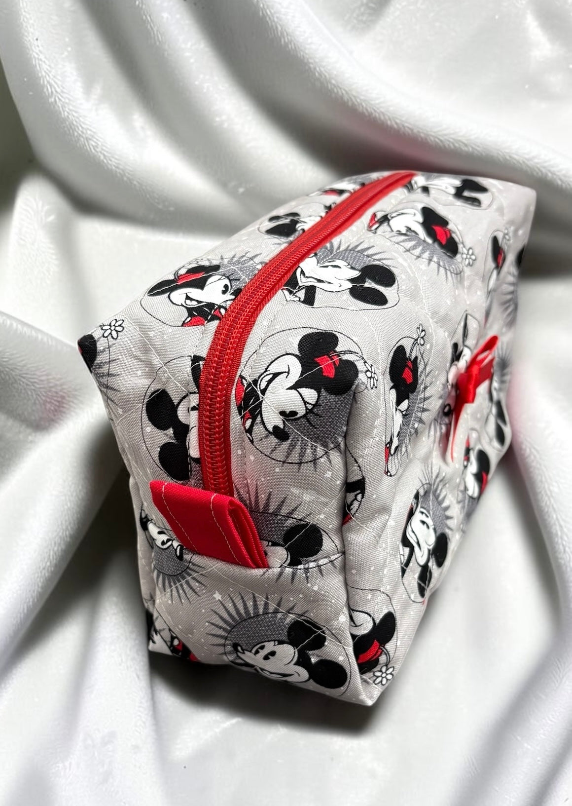 Happy Mickey & Minnie Makeup Bag - Medium