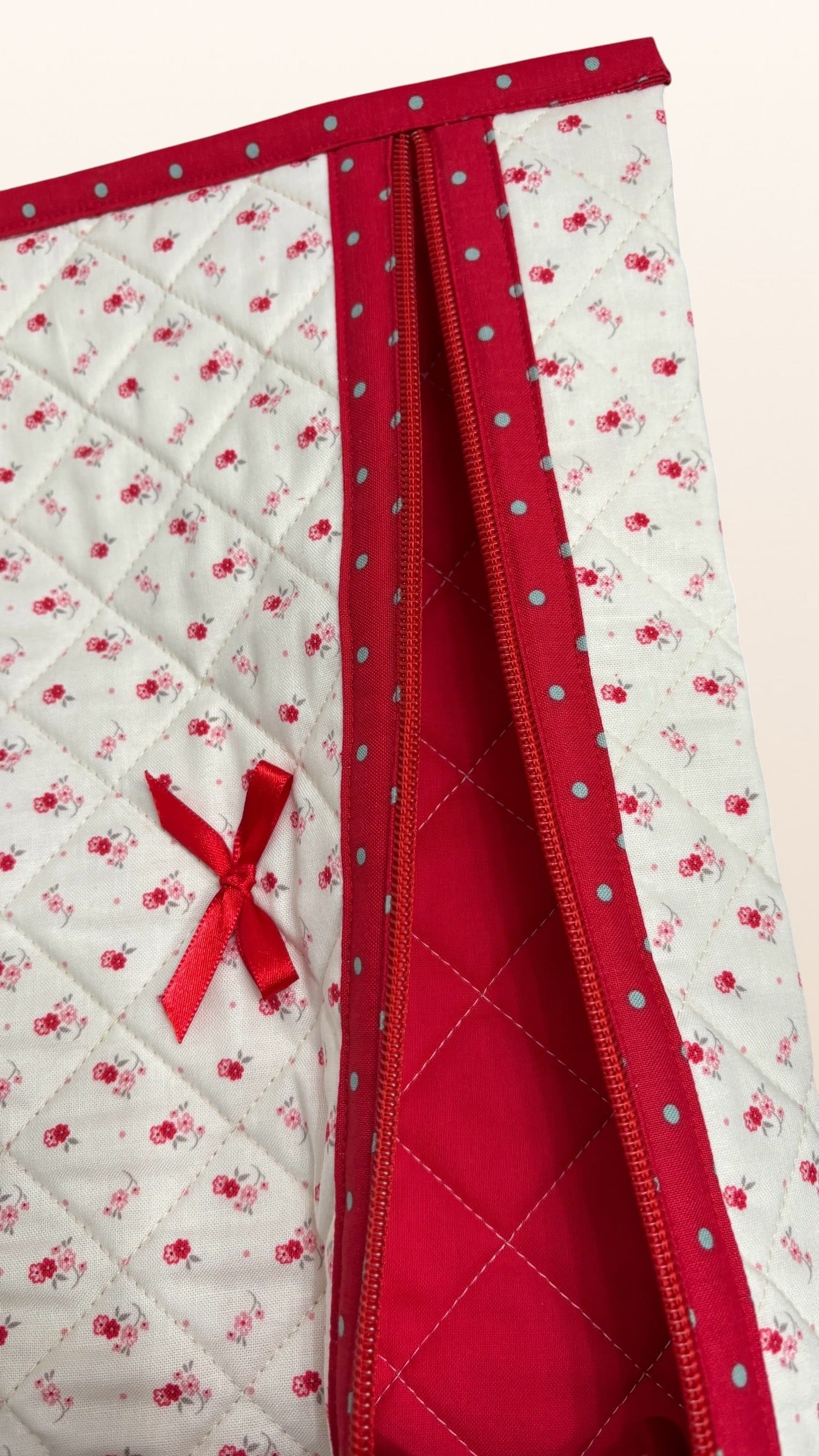 Summer Red Project Bag