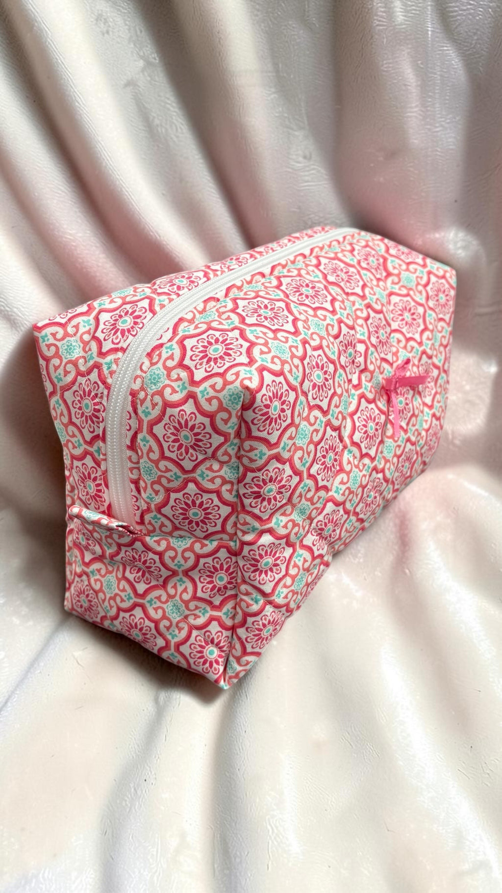 Retro Glory Makeup Bag - Large