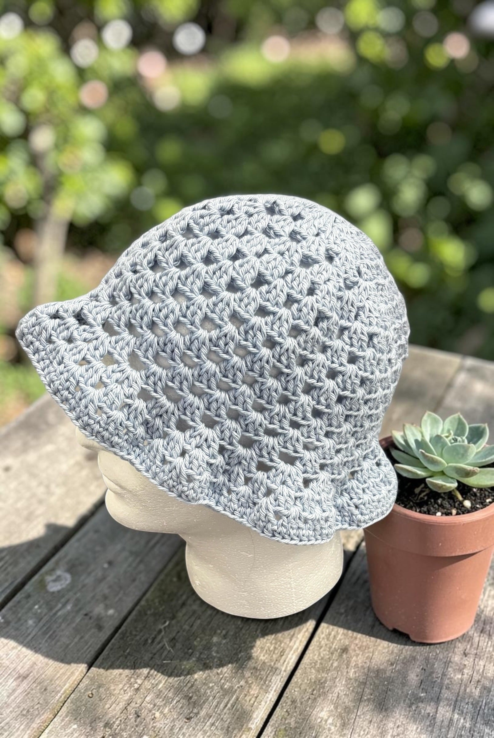 Daylily Pink/Blue Shell Crochet Bucket Hat